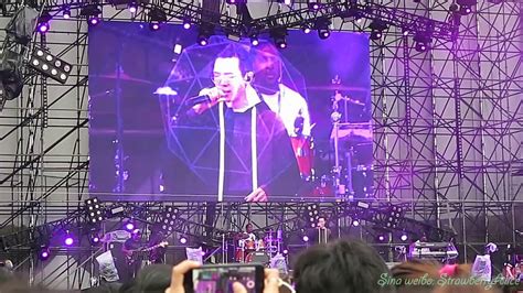 Or would hotel be able to book them for me? 【Strawberry Alice】2018 Shanghai Strawberry Music Festival: 方大同 & 王诗安 , 01/05. - YouTube