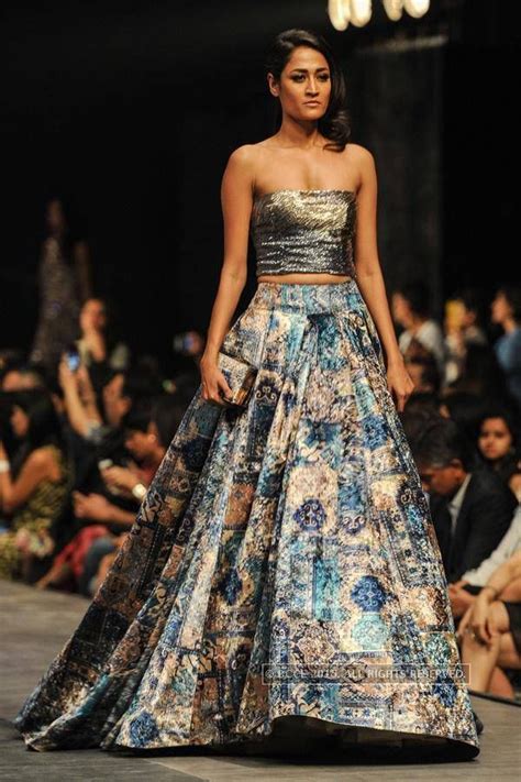 A Model Walks The Ramp Fashion Manish Malhotra Bridal Collection