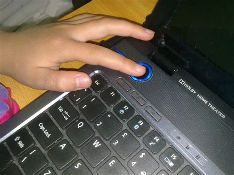 How to turn bluetooth on and off in windows 10. notebook computer tips: How to Turn on Notebook|Laptop|Netbook