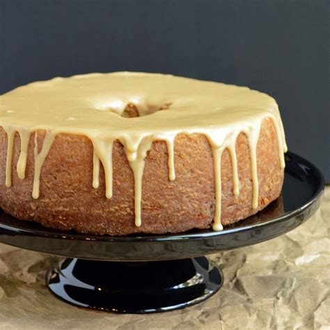 Brown Sugar Pound Cake With Caramel Glaze — Cakewalker