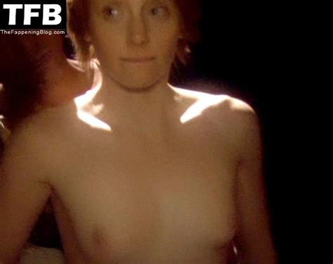 Bryce Dallas Howard Nude Sexy Collection Photos Gifs Videos