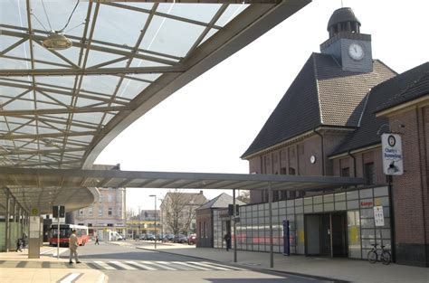 Das wetter in herne heute: Stadt Herne -Herne begrüßt die Reisenden an zwei Bahnhöfen