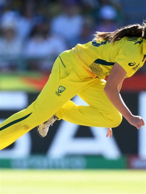 How Darcie Brown Has Become An Integral Cog In The Australian Women S Cricket Squad Sa Police