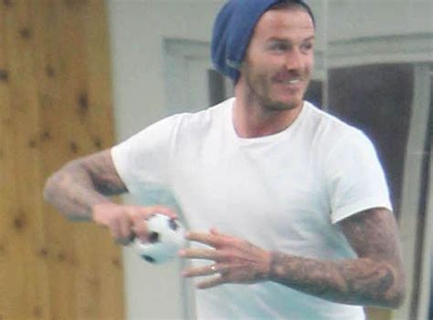 Photos David Beckham Avant Dêtre Un Sex Symbol Cest Un Papa Poule