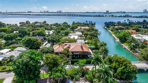 What Are The Best Waterfront Communities In Miami David Siddons Group