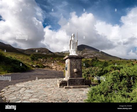 Croagh Patrick Hi Res Stock Photography And Images Alamy