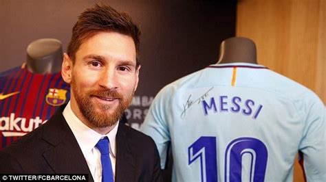 Jun 24, 2021 · lionel messi was born on june 24 (1987) in rosario, argentina. Lionel Messi signs new £500,000-a-week Barcelona contract ...