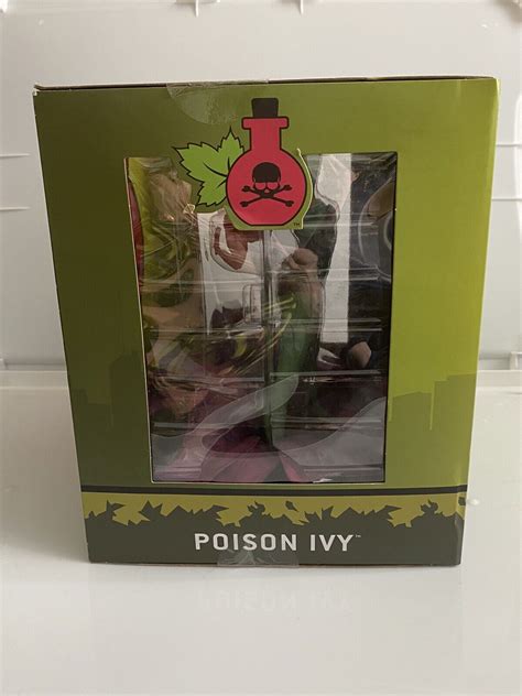 Diamond Select Gallery Dc Poison Ivy Pvc Statue Figure Gallery Gamestop