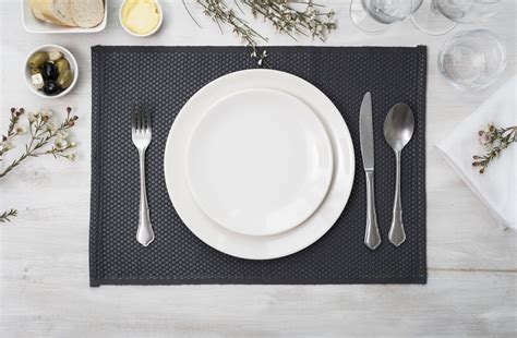 Say thanks to the image author. Restaurant Table Setting Ideas That Will Impress | Coast ...