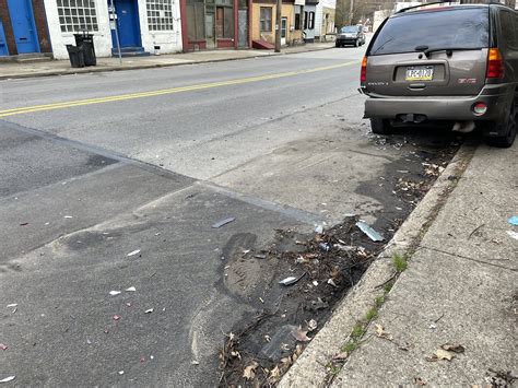 Kylie Walker on Twitter: "3 cars were badly damaged after a crash this