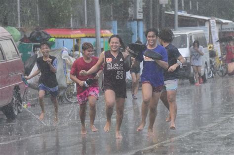 Rainy Days Ahead Pagasa Declares Start Of Wet Season In Ph Filipino News