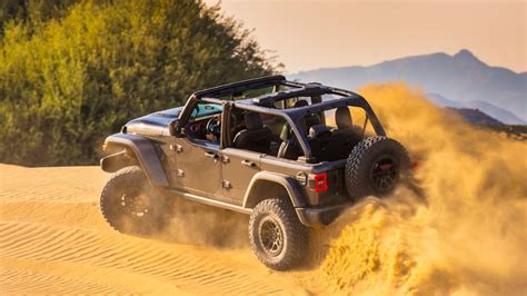 2021 jeep® wrangler rubicon 392. 2021 Gladiator 392 V8 / Jeep Wrangler Rubicon 392 Is An Uprated Off Roader With A V8 Heart - As ...