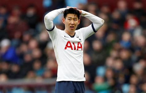 Also don't forget to have a look at his teammates in our top 30 sexiest tottenham hotspur wives and girlfriends. Son Heung-Min, inicia su servicio militar - Teleprensa