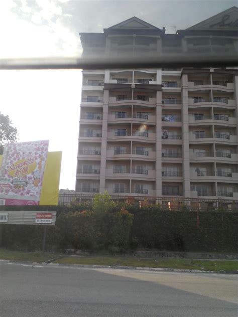 It is 9 km from the centre of johor bahru. Silka Hotel Johor Bahru