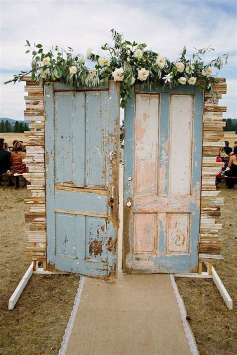 56 Of The Best Fall Wedding Ideas Wedding Doors Outdoor Country
