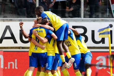 Cambuur Fc Groningen - Cambuur bij Eredivisie-rentree met opgeheven