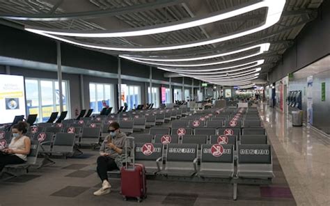 Countries with travel bans on uk flights. EU puts 14 countries on 'safe list', but excludes the US