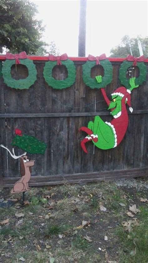 Make a playful reference to holiday scheming by creatively propping up grinch decorations. The 25+ best Grinch christmas decorations ideas on ...