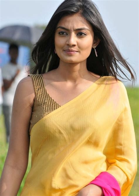 Nikitha Narayan Hot In Yellow Saree Photos Tamil Actress Nikitha Narayan Saree Photos Hot