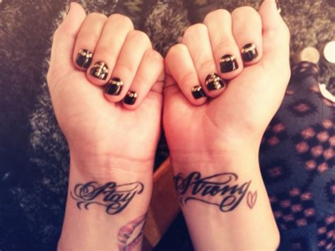 Lovato's grandma passed away in 2016 and to pay tribute to her loved one, she got a tattoo on her left forearm. demi lovato instagram | demi demi lovato nails tattoo demi ...