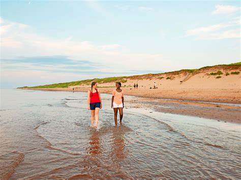 11 Canadian Beaches Worth Digging Your Toes Into Chatelaine