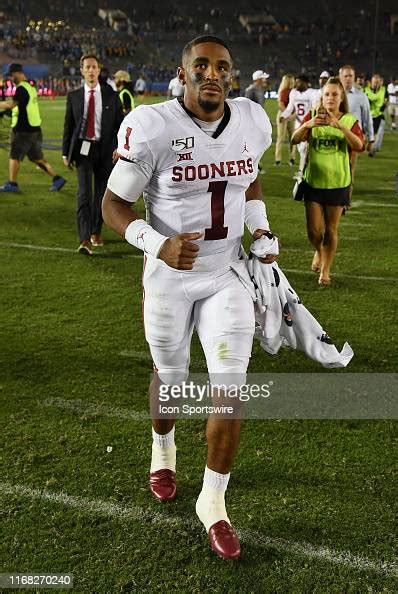 Oklahoma Sooners Jalen Hurts Heads Off The Field After The Sooners