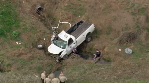Escaped Prison Inmate Crashes And Dies In Stolen Work Truck Abc13 Houston