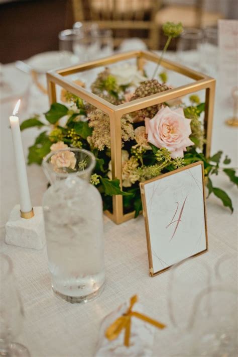 25cm Gold Cube Frame Centerpiece Wedding Centerpieces Simple Wedding