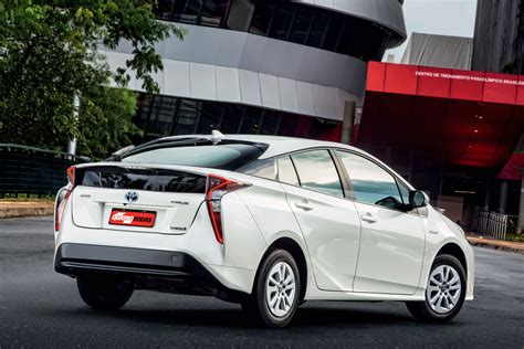 Toyota Faz Novo Recall Do Prius Por Possibilidade Do Carro Parar