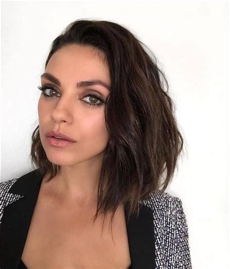Mila kunis), урождённая миле́на ма́рковна ку́нис (укр. Mila Kunis on Instagram: " ️" | Mila kunis short hair ...