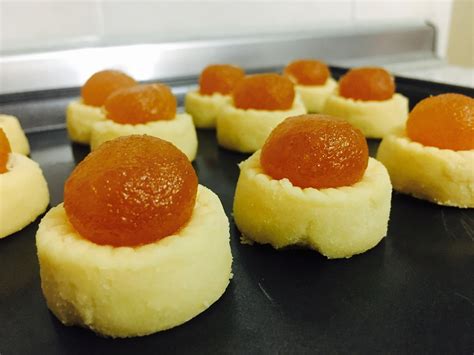 Tart nenas gebu cair di mulut sukatan cawan biskut raya. Resepi Tart Mawar Gebu Dan Sedap Sukatan Cawan - Blog Cik ...