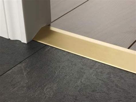 The question of which laminate flooring threshold strips to use in an internal doorway depends on a number of factors: Threshold Strips For Laminate Flooring 12mm in 2020 | Tile ...