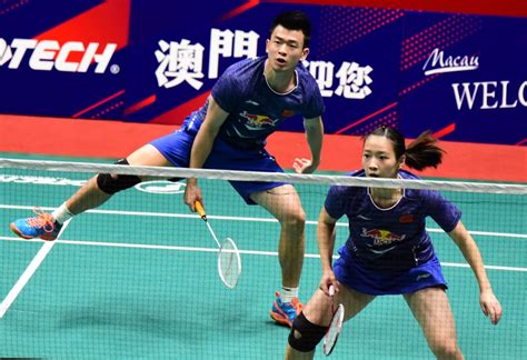 Huang yaqiong ( çince :黄雅琼; BWF News