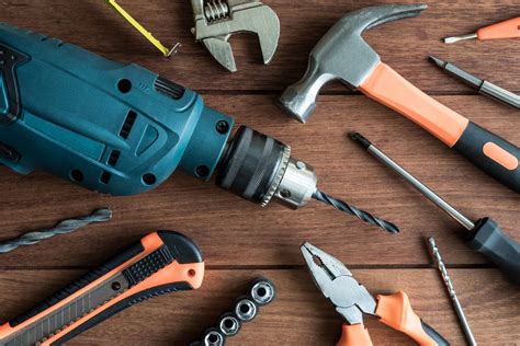 8 Best Materials And Contractor Tools To Upgrade Your Deck