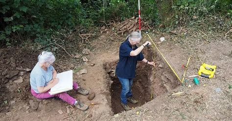 Dulverton Weir Archaeological Dig Unearths Artefacts Devon Live