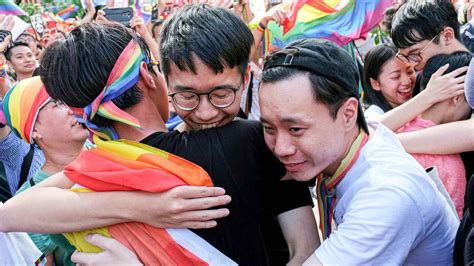 Taiwan Makes History With Legalization Of Same Sex Marriage Nikkei Asia