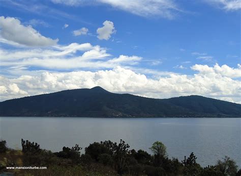 Lago De P Tzcuaro Michoac N