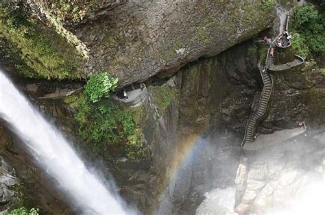Waterfall In Baños Ecuador Studentuniverse Travel Blog