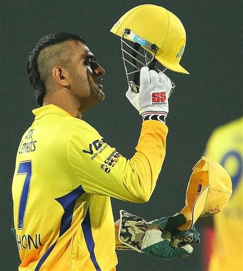 dhoni s new hairstyle a rage among fans