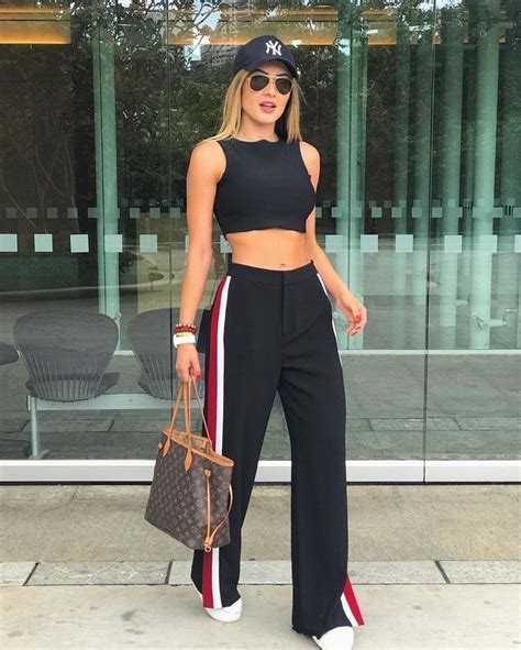 Calça pantalona Instagram looktododiaa Trajes esportivos Calça com