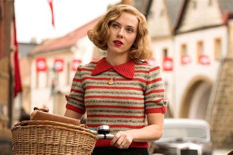 Jojo rabbit is a 2019 american dark comedy drama film directed by taika waititi. Jojo Rabbit movie information