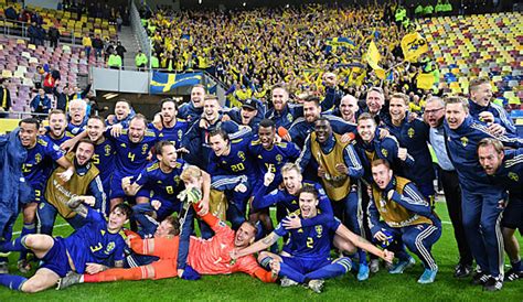 Dänemark (gastgeber), finnland, belgien, russland (gastgeber) gruppe c (amsterdam/bukarest): Schweden bei EM 2020 dabei - Schweiz macht großen Schritt