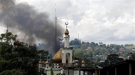 Singapura Tawarkan Drone Ke Filipina Untuk Perangi Militan Marawi
