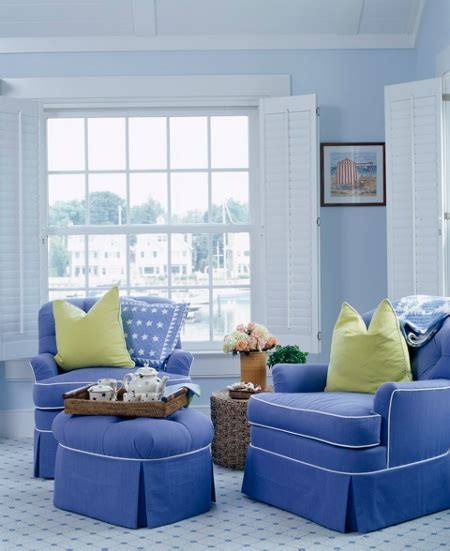 Decorating A Blue Room