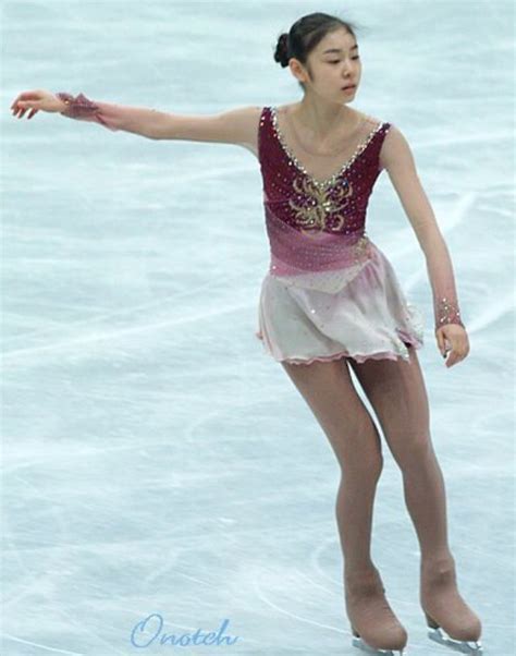 Yuna Kim Figure Skating Figure Skating Dresses Figure Skating Fashion