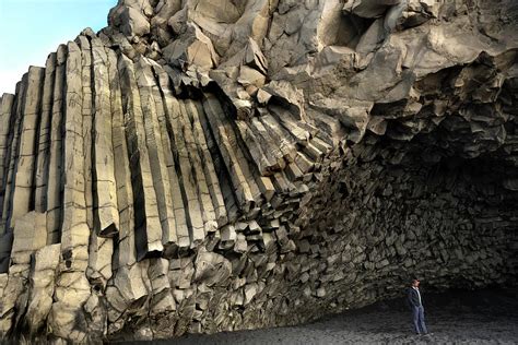 Basalt Columns Cave On Reynisfjara Beach Photograph By Ricardmn