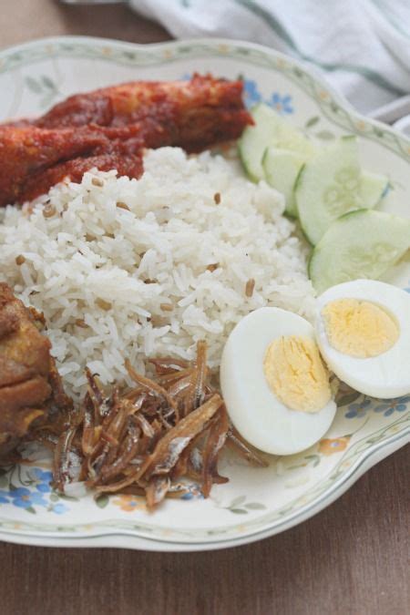 Selain itu, sisa makanan juga. masam manis: Juadah berbuka puasa | Food, Ethnic recipes