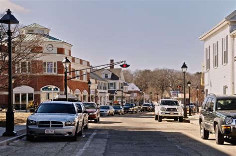 9 Signs You Live In Hingham Massachusetts The Odyssey Online