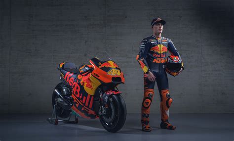 Too Many Photos Of The 2019 Ktm Rc16 Motogp Race Team Asphalt And Rubber