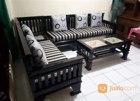 Untuk menerapkan gaya minimalis, anda bisa. Koleksi Terbaru Kursi L Minimalis Kayu Jati | Ideku Unik